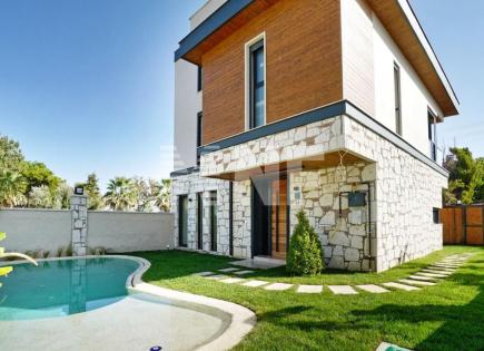 Villa for 645 000 euro in Izmir, Turkey