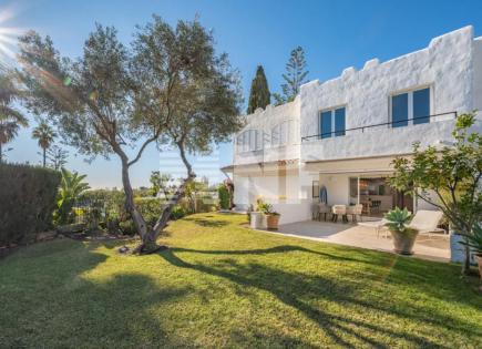 Villa for 775 000 euro in Marbella, Spain