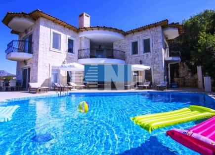 Villa for 1 555 000 euro in Antalya, Turkey