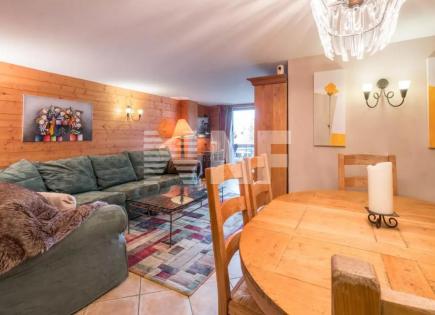 Wohnung für 887 500 euro in Meribel, Frankreich