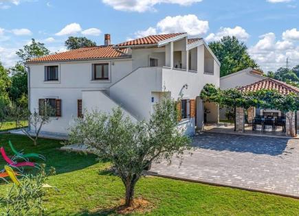 House for 430 000 euro in Medulin, Croatia