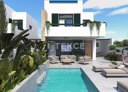 Villa for 348 000 euro in Daya Nueva, Spain
