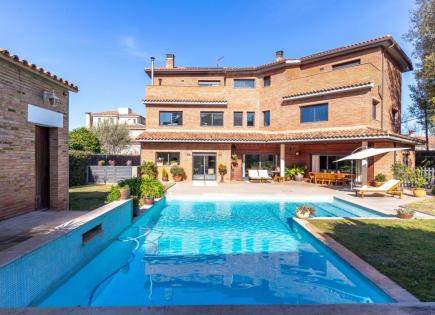 House for 2 150 000 euro in Barcelona, Spain