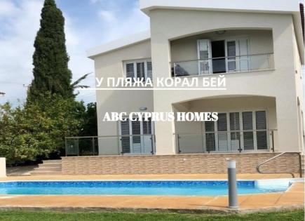 Villa for 490 000 euro in Paphos, Cyprus