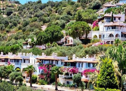 Villa for 349 940 euro in Milas, Turkey