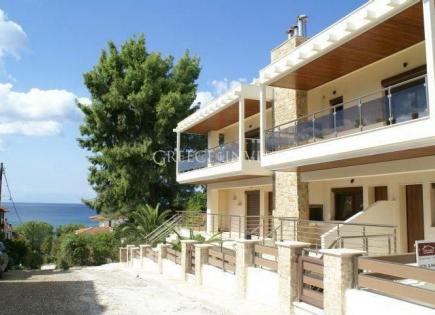 Townhouse for 125 000 euro in Chalkidiki, Greece