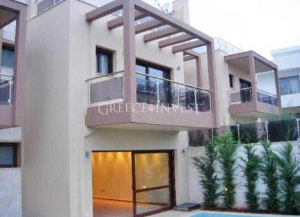Townhouse for 650 000 euro in Athens, Greece