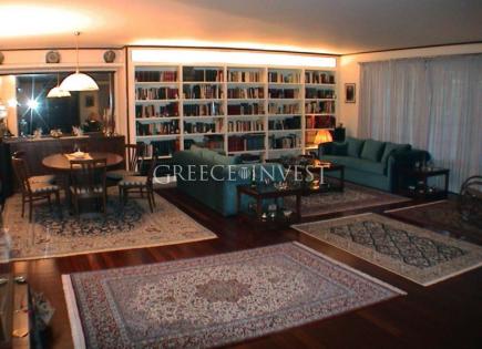 Townhouse for 1 500 000 euro in Athens, Greece
