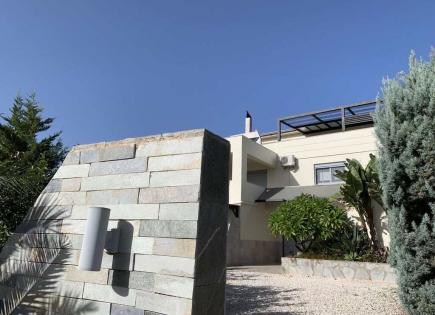 Villa for 1 650 000 euro in Corinthia, Greece