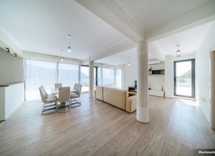 Penthouse für 700 000 euro in Budva, Montenegro
