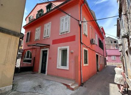 Bureau pour 90 000 Euro à Rovinj, Croatie