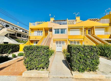 Bungalow for 189 000 euro in Torrevieja, Spain