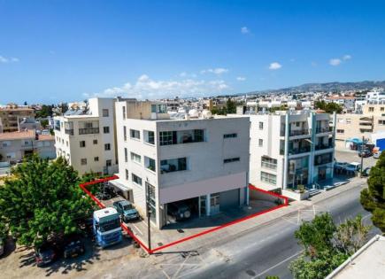 Commercial property for 750 000 euro in Paphos, Cyprus