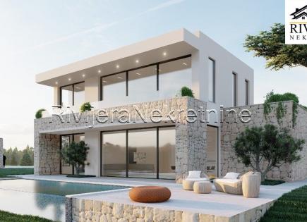 Haus für 1 350 000 euro in Herceg-Novi, Montenegro