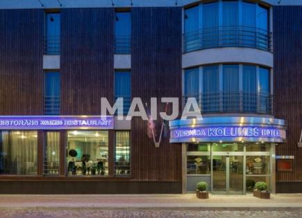 Cafetería, restaurante para 2 350 000 euro en Liepaja, Letonia