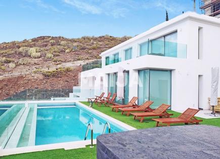 Villa for 2 390 000 euro in Adeje, Spain