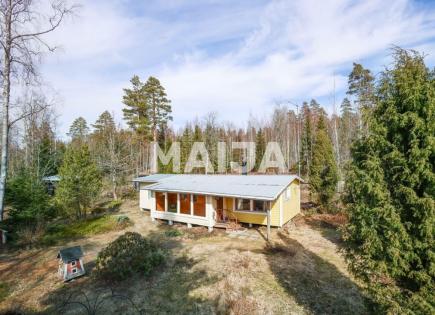 Cottage for 79 500 euro in Porvoo, Finland