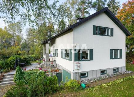 House for 597 000 euro in Helsinki, Finland