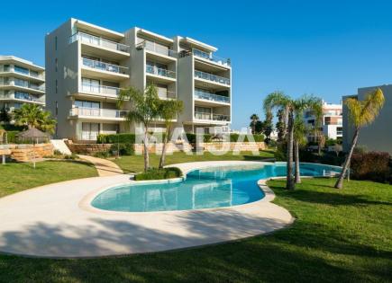 Apartment for 599 000 euro in Portimao, Portugal