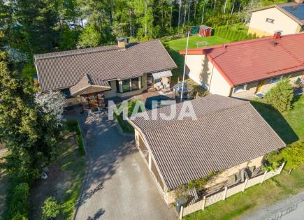 House for 329 000 euro in Pirkkala, Finland