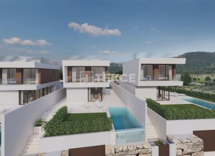 Villa for 495 000 euro in Finestrat, Spain