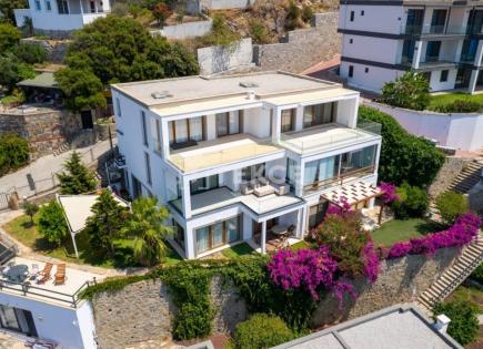 Apartment for 566 000 euro in Bodrum, Turkey