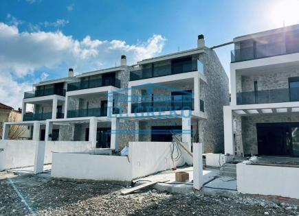 Villa for 530 000 euro in Kassandra, Greece
