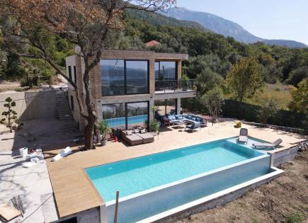 Villa for 554 400 euro in Tivat, Montenegro