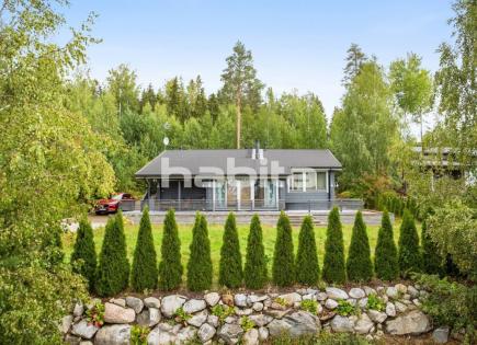 Villa for 210 000 euro in Sysma, Finland