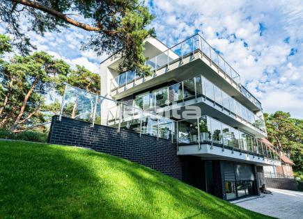 Villa for 5 490 000 euro in Poland