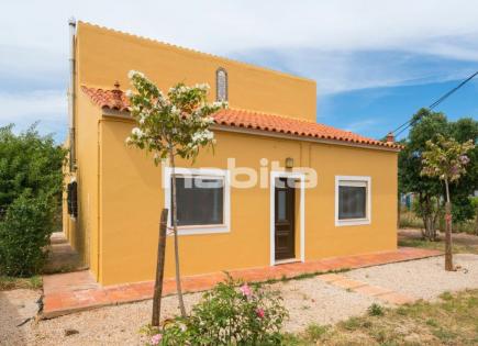 Cottage for 298 000 euro in Silves, Portugal