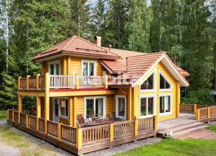 Cottage pour 469 000 Euro à Hollola, Finlande