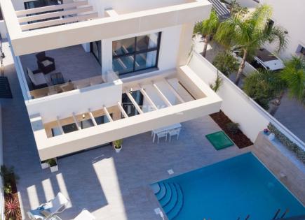 Villa for 357 000 euro in Los Montesinos, Spain