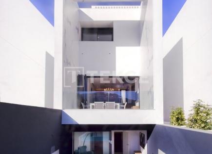 Villa für 665 000 euro in Alfas del Pi, Spanien