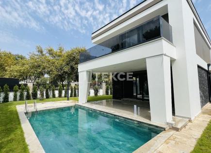 Villa for 950 000 euro in Kemer, Turkey