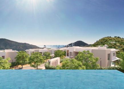 Villa for 3 400 000 euro in Ojen, Spain