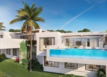 Villa for 1 400 000 euro in Benalmadena, Spain