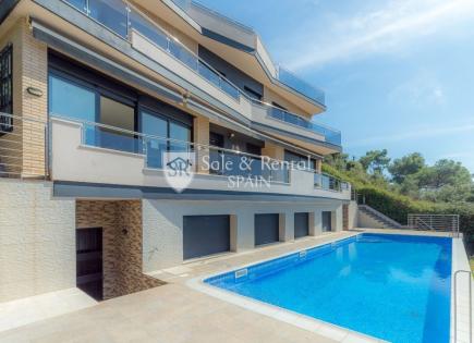 Villa for 850 000 euro in Santa Susanna, Spain