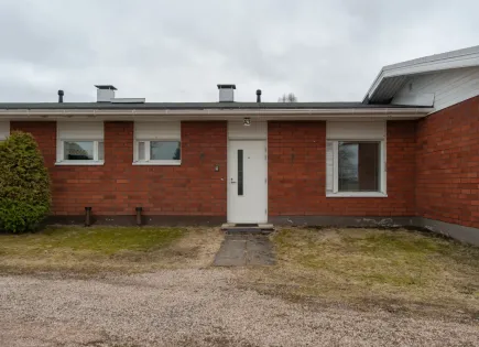 Casa adosada para 21 000 euro en Kokkola, Finlandia