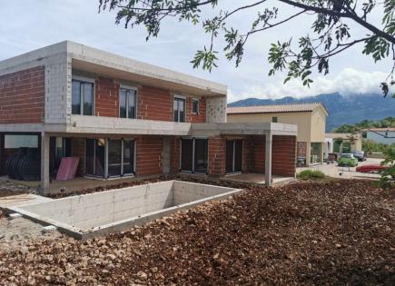 House for 475 000 euro in Krsan, Croatia