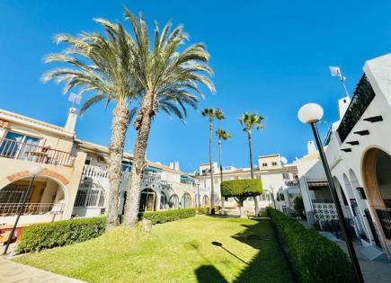 Townhouse for 112 000 euro in Torrevieja, Spain