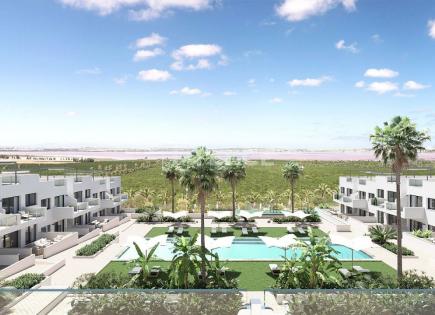 Penthouse for 290 000 euro in Torrevieja, Spain