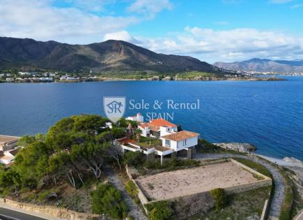 Villa for 5 500 000 euro in El Port de la Selva, Spain