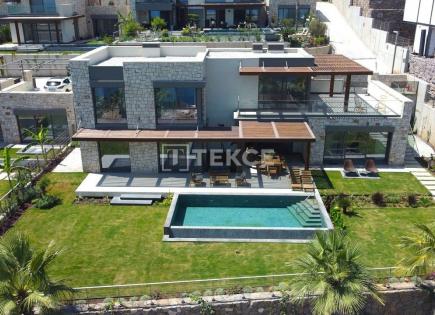 Villa for 1 140 000 euro in Milas, Turkey