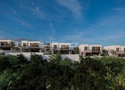 Villa for 2 315 000 euro in Kyrenia, Cyprus