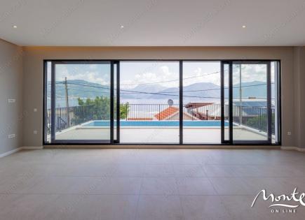 Villa for 530 000 euro in Tivat, Montenegro