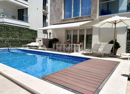 Villa für 1 700 000 euro in Budva, Montenegro