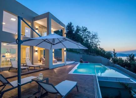 Villa for 1 600 000 euro in Corfu, Greece