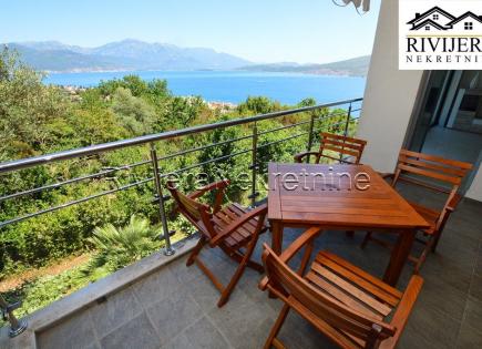 Flat for 215 000 euro in Herceg-Novi, Montenegro