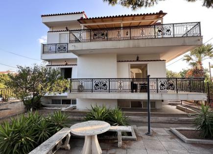 House for 210 000 euro in Loutraki, Greece